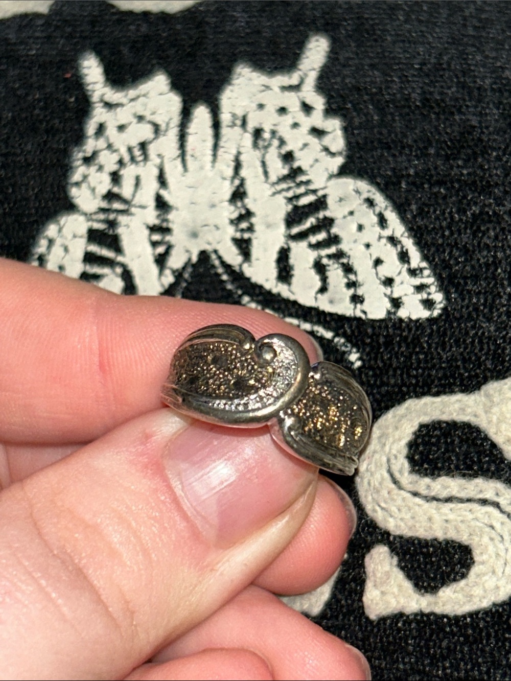 Silver-Tone Double Heart Ring with Glitter Inlay